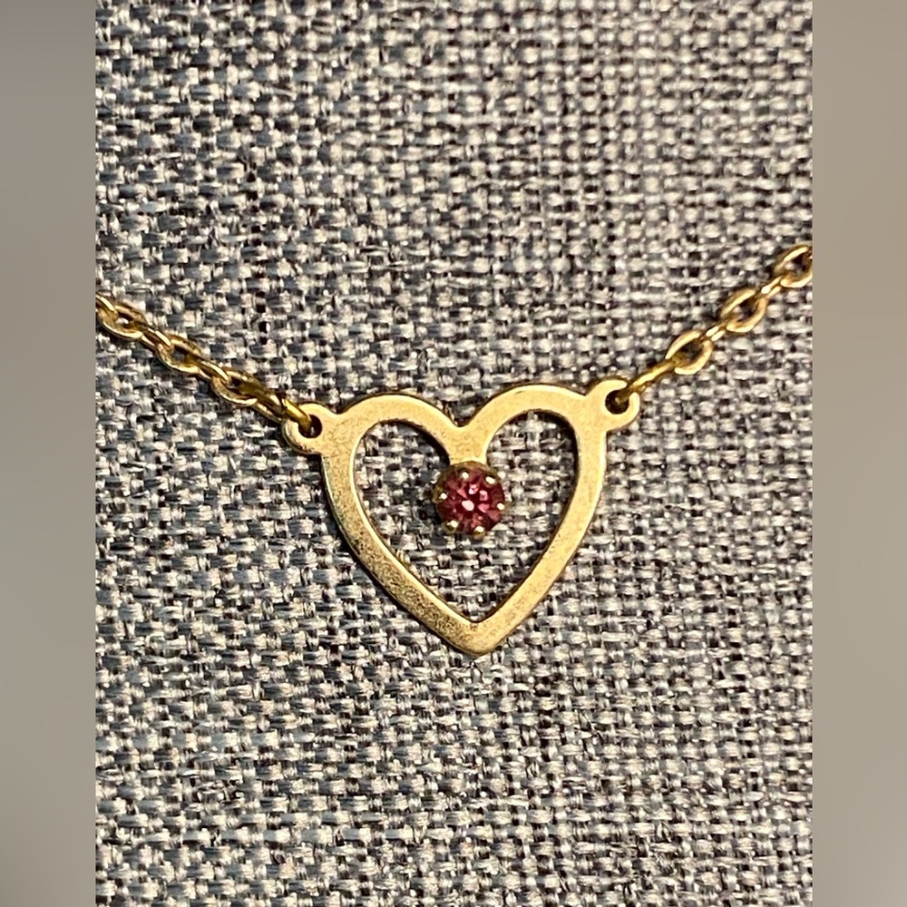 Avon Gold-Tone Heart Necklace with Pink Crystal | Adjustable 13.5”–16”